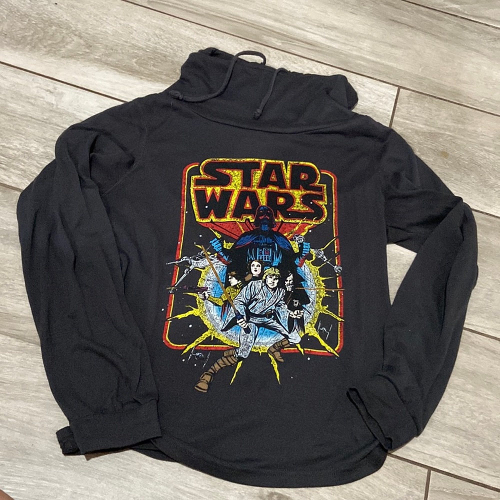 Long sleeve Star Wars shirt with cowl neck
